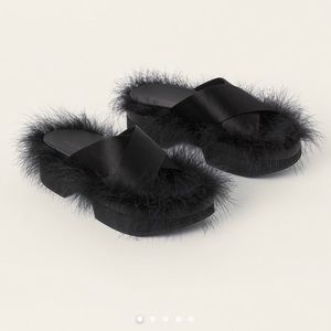 Simone Rocha X H&M Feather detailed slides